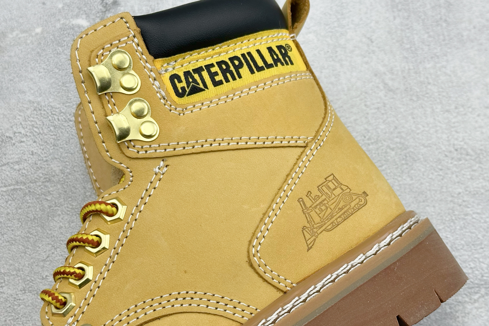 W1版CAT/卡特 硬汉推土机品牌 秋冬新款 户外高帮舒适休闲工装鞋 CRAlL SPORT LOW 选用经典磨砂头层牛皮鞋面 PWC73010 W1版CAT/卡特 硬汉推土机品牌 秋冬新款 户外高帮舒适休闲工装鞋 CRAlL SPORT LOW 选用经典磨砂头层牛皮鞋面 PWC73010