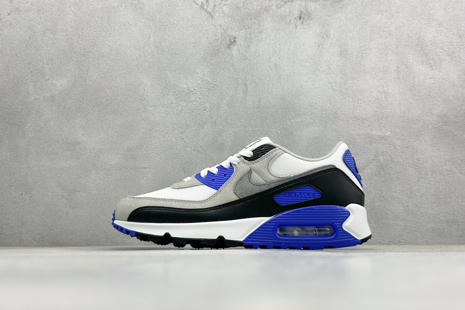 NIke Air 90小气垫运动鞋 融合经典设计线条和丰富材质 DM0029-112 NIke Air 90小气垫运动鞋 融合经典设计线条和丰富材质 DM0029-112