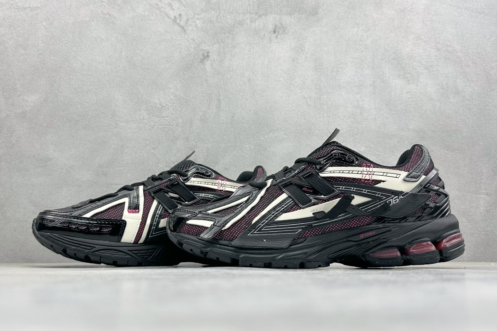 GS版New Balance M1906系列复古单品宝藏老爹鞋 U1906AD GS版New Balance M1906系列复古单品宝藏老爹鞋 U1906AD