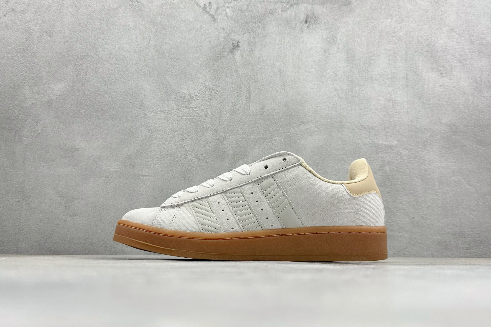 最新配色集合ST版Adidas Originals Campus 00s系列 面包风经典复古低帮百搭休闲