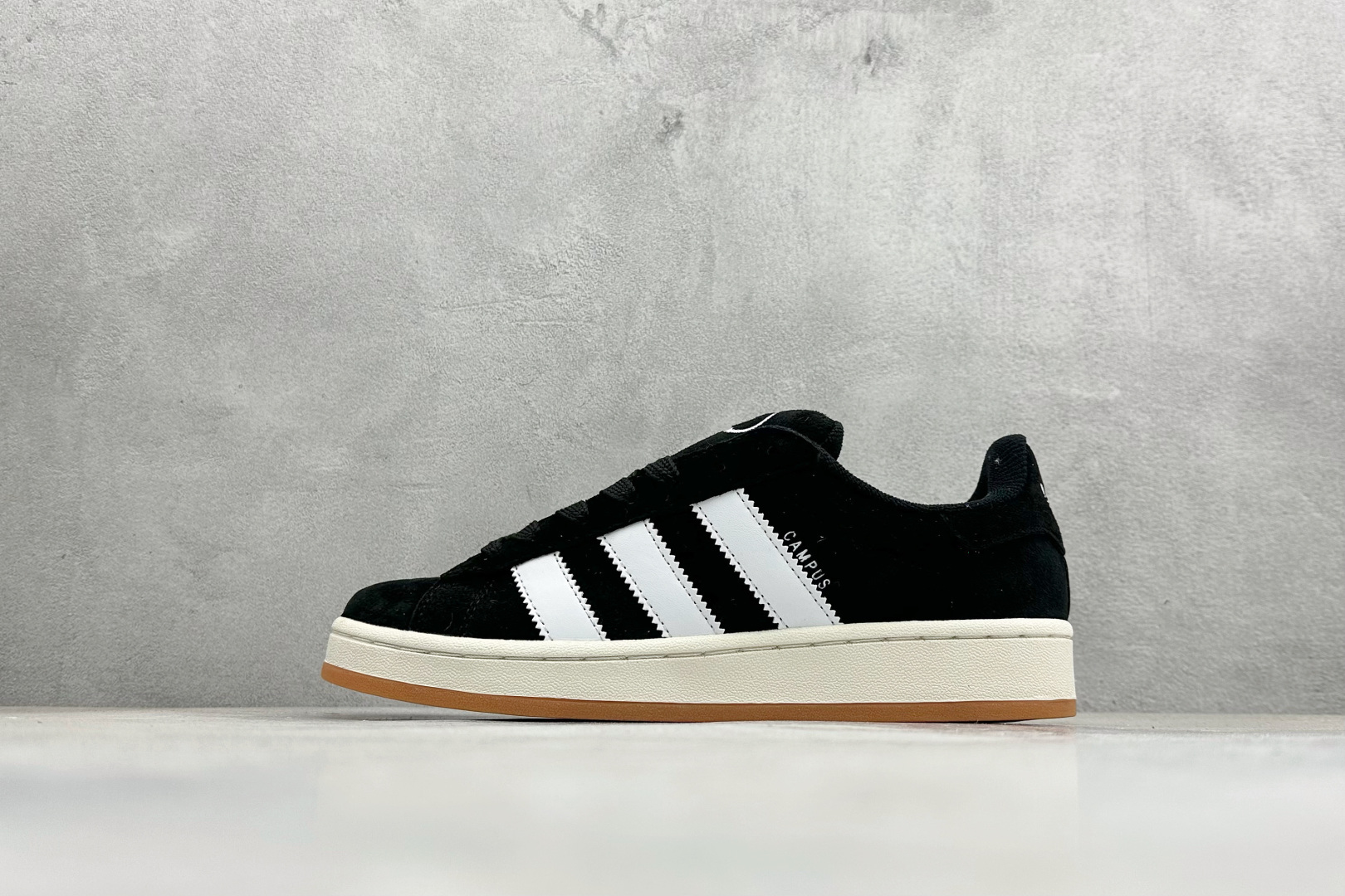 最新配色集合ST版Adidas Originals Campus 00s系列 面包风经典复古低帮百搭休闲