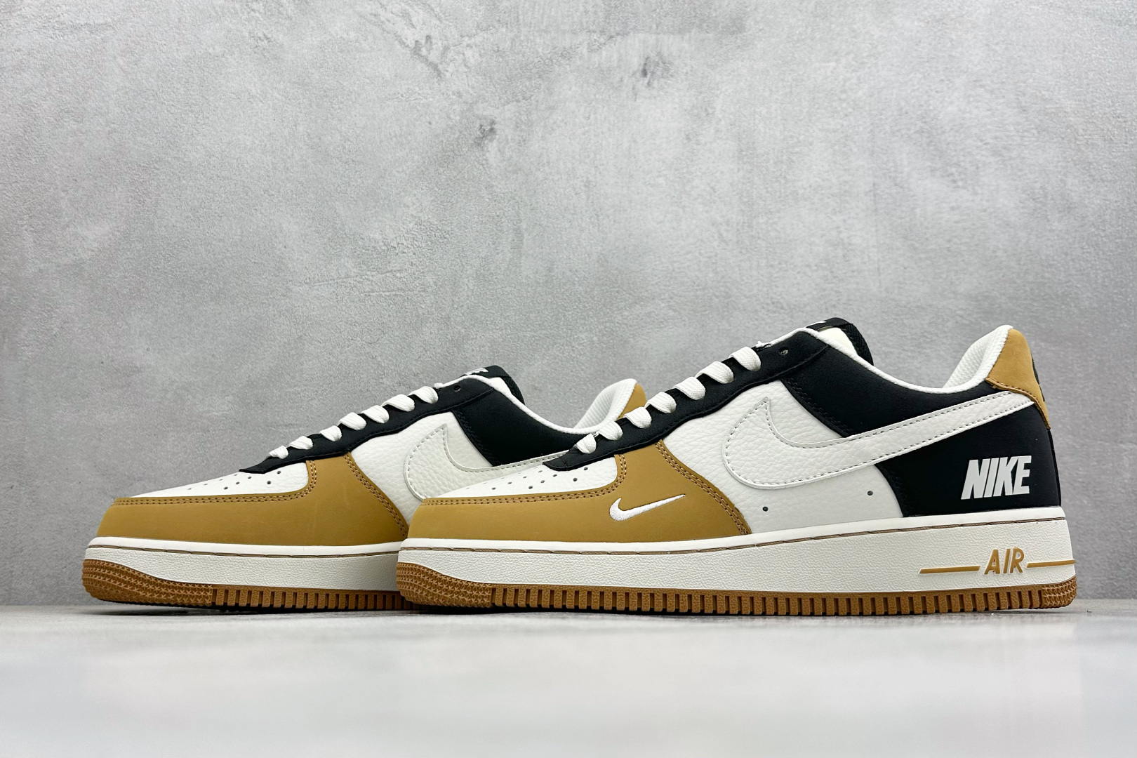 SC版Nike Air Force 1 Low 07 联名 空军一号低帮板鞋 IH0587-700 SC版Nike Air Force 1 Low 07 联名 空军一号低帮板鞋 IH0587-700