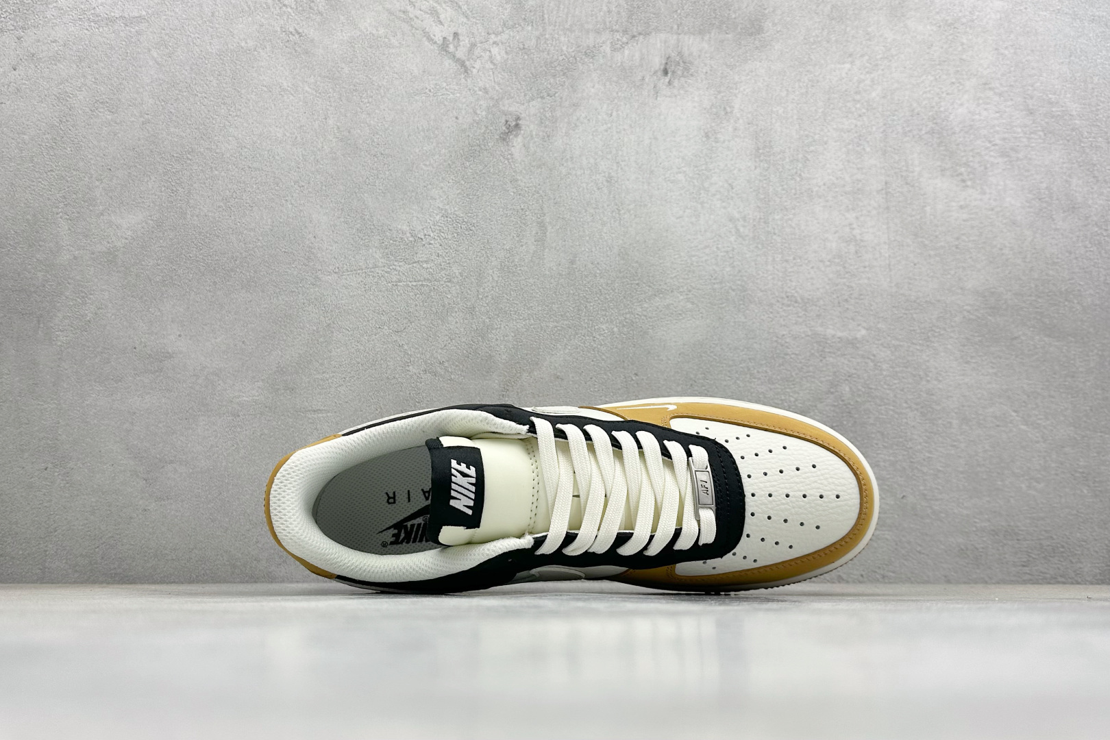 SC版Nike Air Force 1 Low 07 联名 空军一号低帮板鞋 IH0587-700 SC版Nike Air Force 1 Low 07 联名 空军一号低帮板鞋 IH0587-700