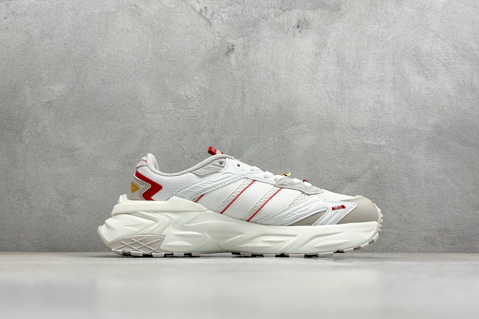XS版Adidas XLG Storm Edge 阿迪复古透气休闲老爹鞋 KI1855 XS版Adidas XLG Storm Edge 阿迪复古透气休闲老爹鞋 KI1855