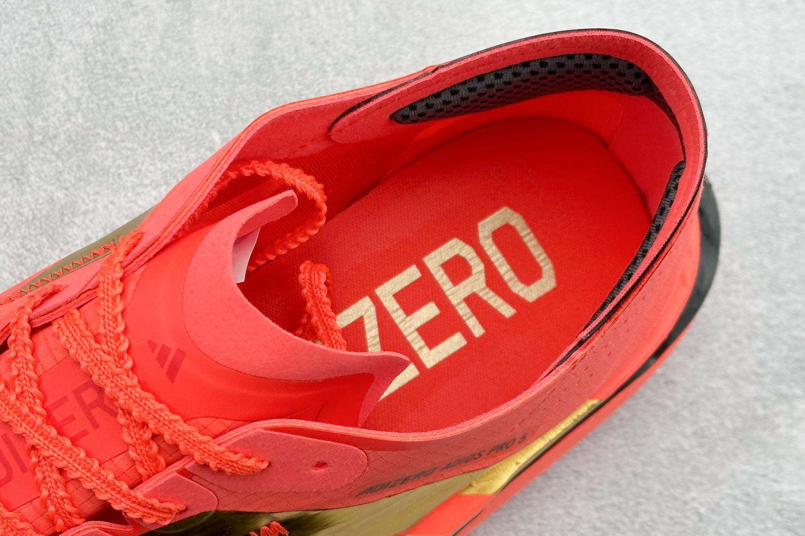 TY版Adidas ADIZERO ADIOS 5 M 马拉松竞速专业跑鞋 CELERMESH针织网面非常轻薄 K18292 TY版Adidas ADIZERO ADIOS 5 M 马拉松竞速专业跑鞋 CELERMESH针织网面非常轻薄 K18292