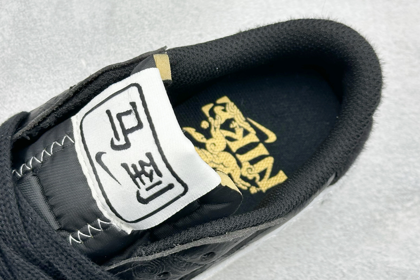 Nike Blazer Low '77 Jumbo 原装配色 马年限定 开拓者板鞋 MN2026-001 Nike Blazer Low '77 Jumbo 原装配色 马年限定 开拓者板鞋 MN2026-001