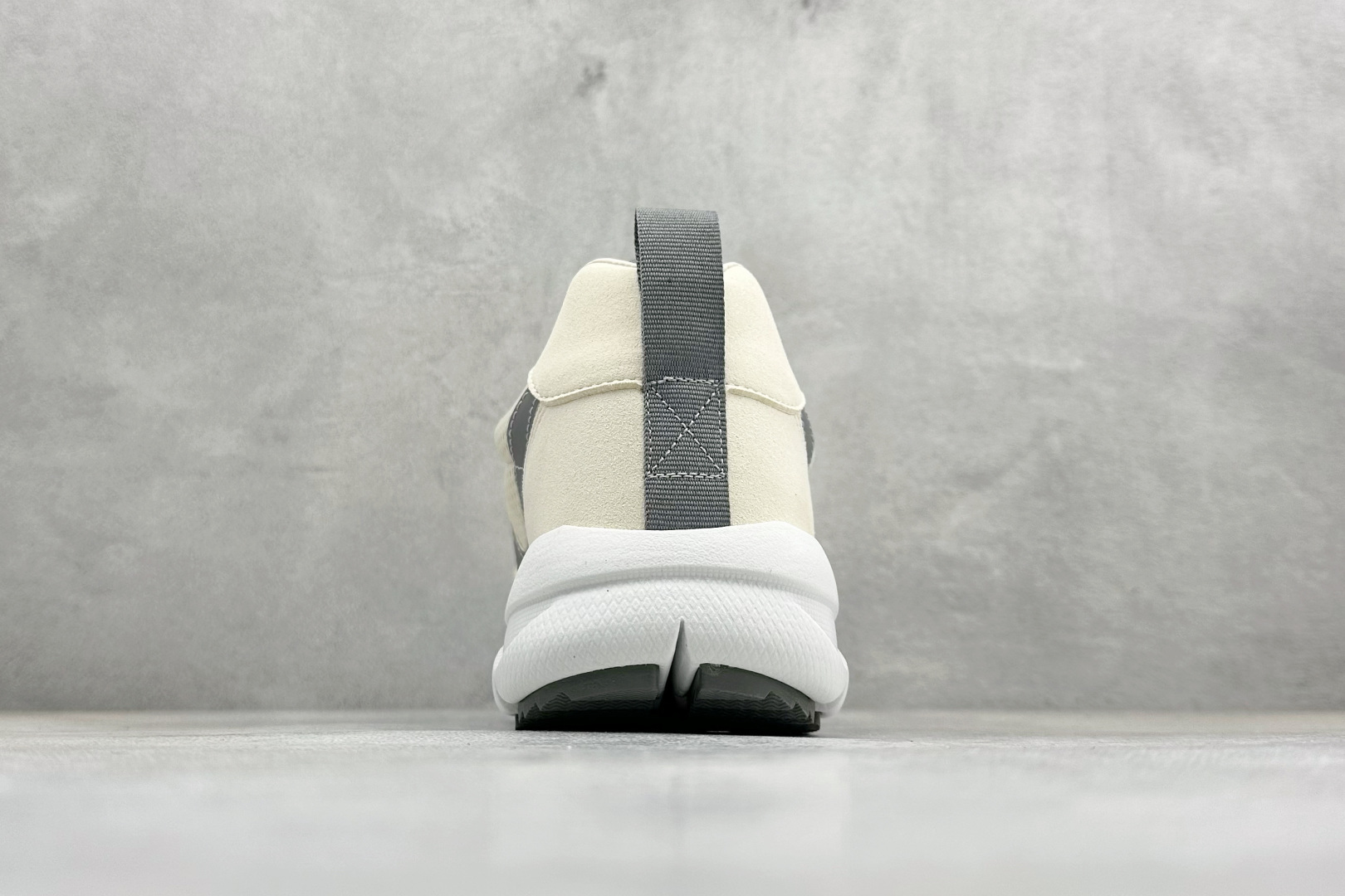 Tom Sachs x NK Craft Mars Yard 2.0 全新新标版本 AA2261-200 Tom Sachs x NK Craft Mars Yard 2.0 全新新标版本 AA2261-200