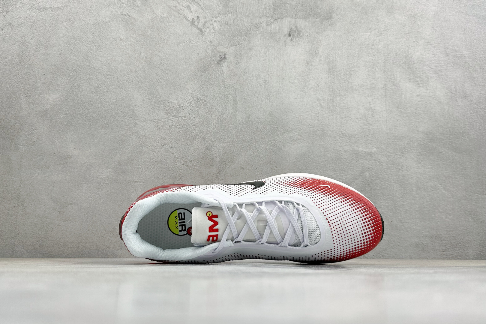 Nike Air Phoenix 复古子弹气垫运动跑步鞋 FZ5307-104