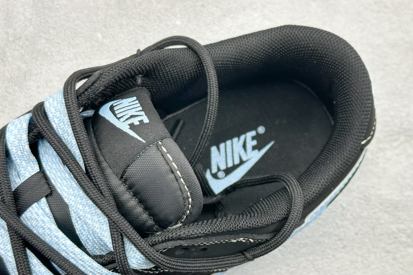 280 街头顶流联名炸场!Nike SB Dunk Low × Stüssy 斯图西联名 JP2026-105-Chinese UA Cheap High Quatity Brand Clothes Bags handbags Sneakers wholesale wholesaler seller from China Factory suppliers Fashion Clothing Shoes best Quality Beautiful Price 280 街头顶流联名炸场!Nike SB Dunk Low × Stüssy 斯图西联名 JP2026-105