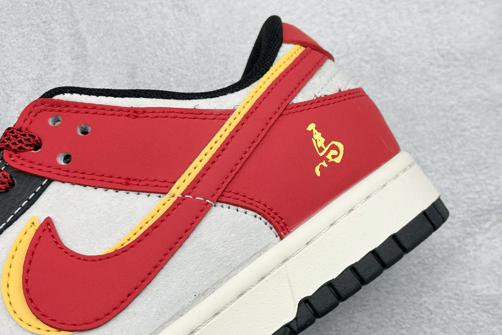 Nike Dunk Low CX5050-Y63以马年生肖为灵感, Nike Dunk Low CX5050-Y63以马年生肖为灵感,