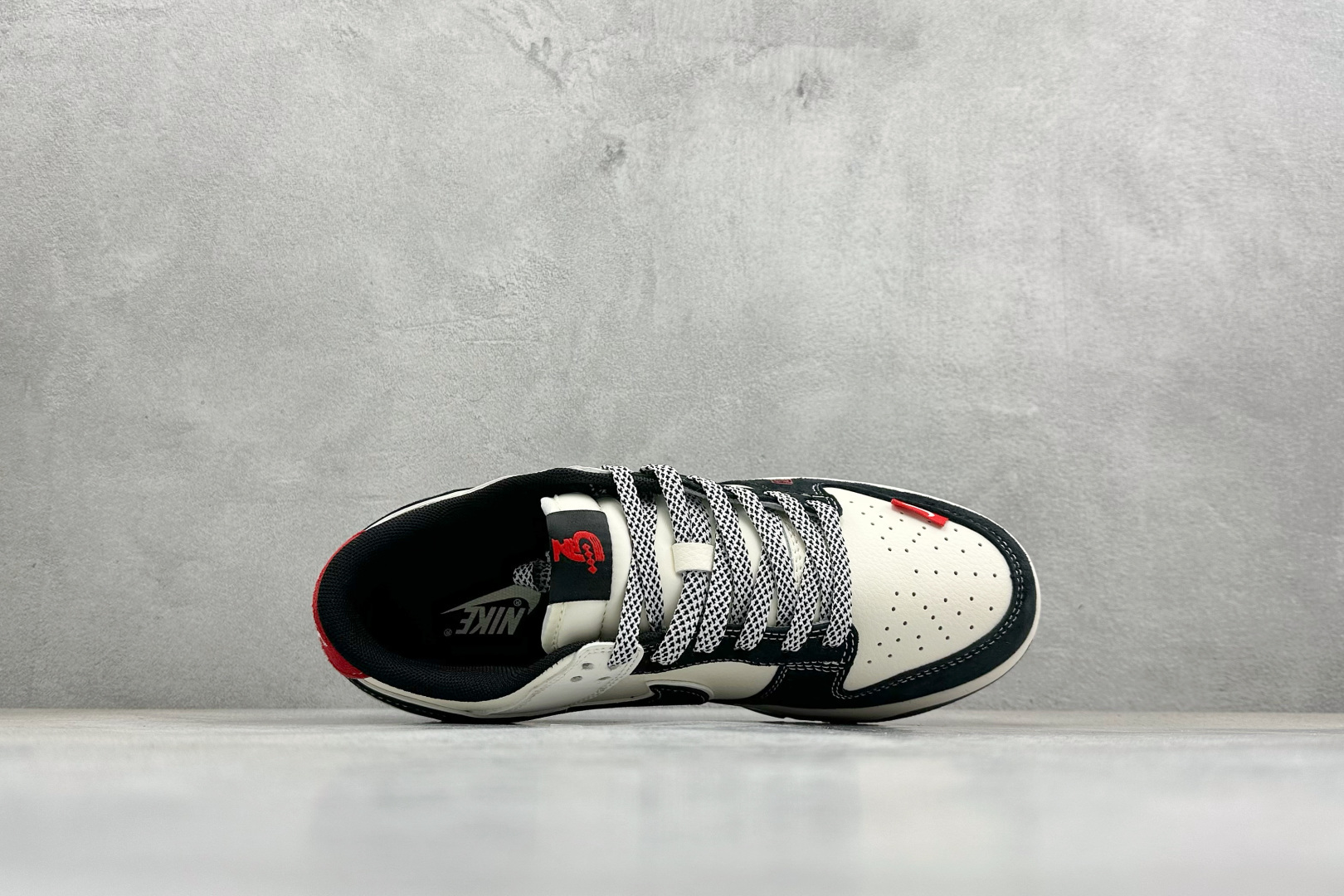 水墨马韵,Dunk国风新解 Nike Dunk Low CX5050-Y60将马年生肖与水墨国风揉进街头经典 水墨马韵,Dunk国风新解 Nike Dunk Low CX5050-Y60将马年生肖与水墨国风揉进街头经典