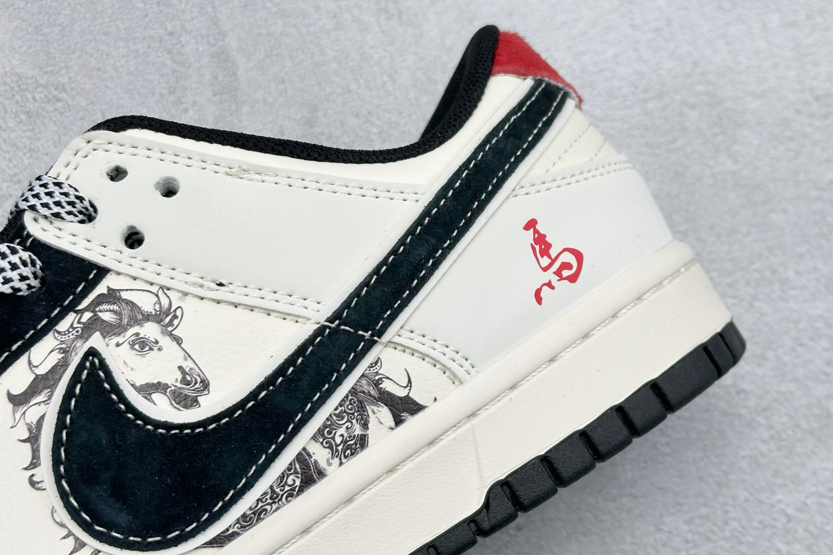 水墨马韵,Dunk国风新解 Nike Dunk Low CX5050-Y60将马年生肖与水墨国风揉进街头经典 水墨马韵,Dunk国风新解 Nike Dunk Low CX5050-Y60将马年生肖与水墨国风揉进街头经典
