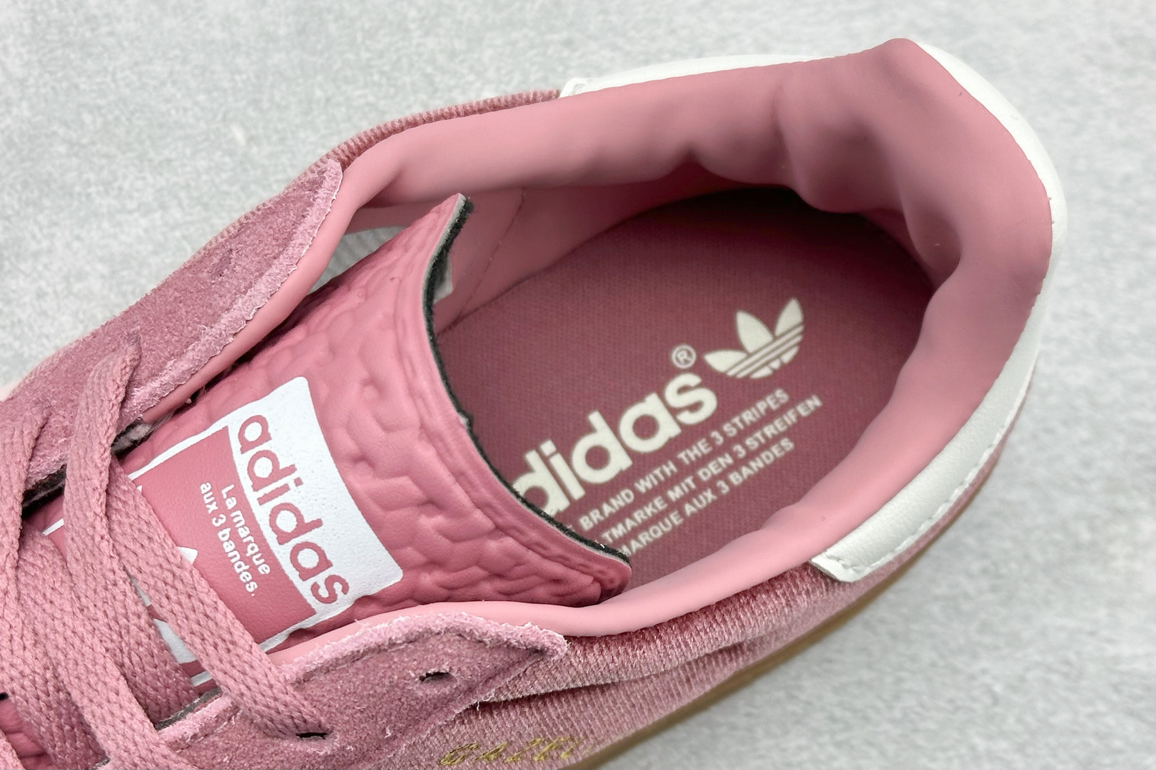 FX版Adidas Originals Gazelle Bold 三叶草厚底休闲防滑耐磨低帮板鞋 IG4389 FX版Adidas Originals Gazelle Bold 三叶草厚底休闲防滑耐磨低帮板鞋 IG4389