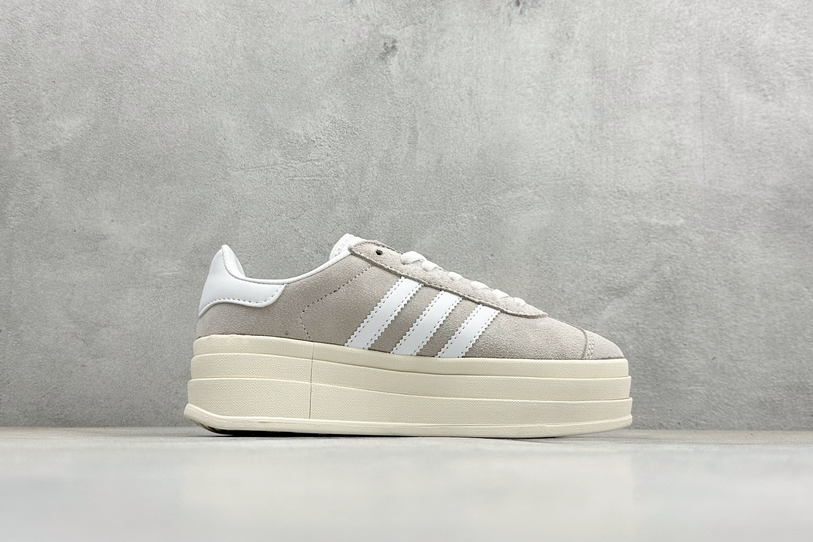 FX版Adidas Originals Gazelle Bold 三叶草厚底休闲防滑耐磨低帮板鞋 HQ6893 FX版Adidas Originals Gazelle Bold 三叶草厚底休闲防滑耐磨低帮板鞋 HQ6893