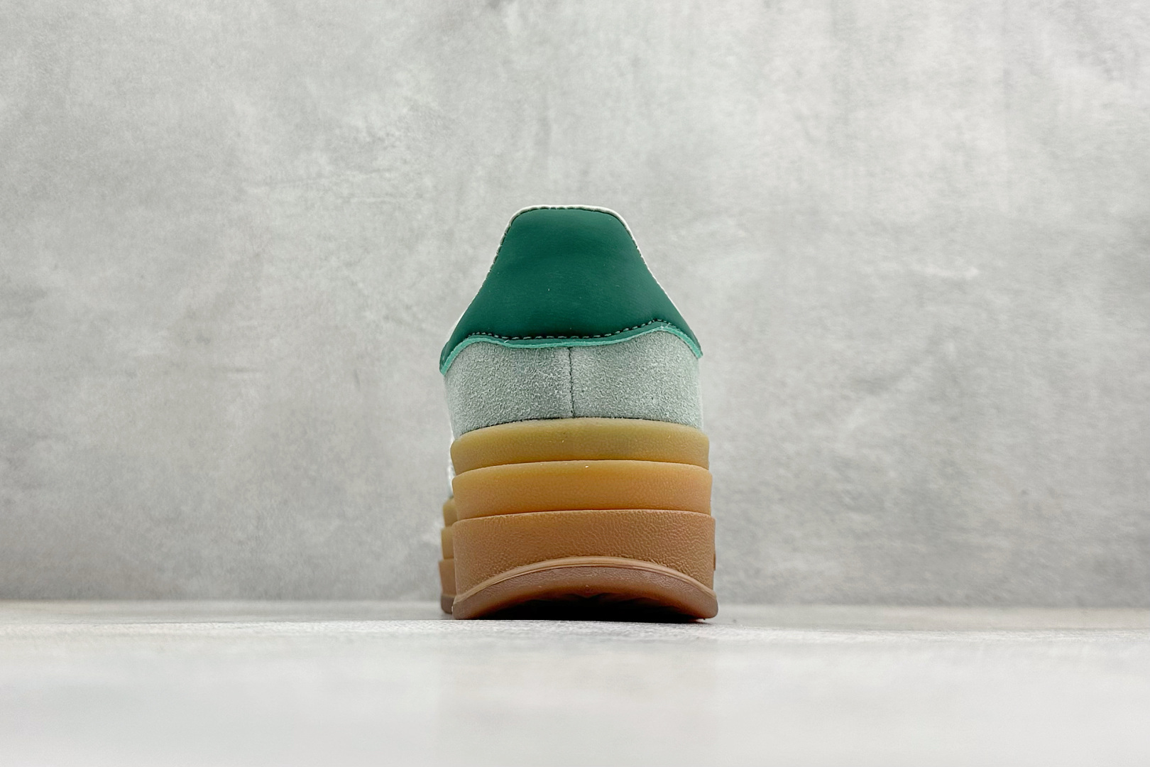 FX版Adidas Originals Gazelle Bold 三叶草厚底休闲防滑耐磨低帮板鞋 ID6998 FX版Adidas Originals Gazelle Bold 三叶草厚底休闲防滑耐磨低帮板鞋 ID6998