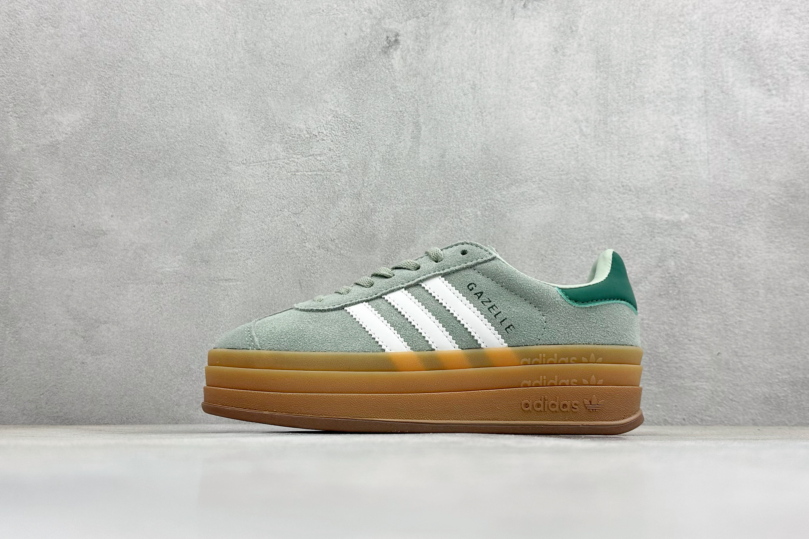 FX版Adidas Originals Gazelle Bold 三叶草厚底休闲防滑耐磨低帮板鞋 ID6998 FX版Adidas Originals Gazelle Bold 三叶草厚底休闲防滑耐磨低帮板鞋 ID6998