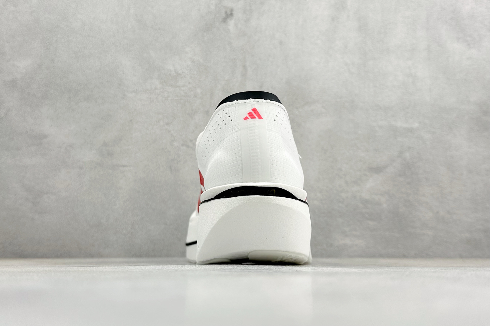 TY版Adidas ADIZERO ADIOS 5 M 马拉松竞速专业跑鞋 K18300 TY版Adidas ADIZERO ADIOS 5 M 马拉松竞速专业跑鞋 K18300