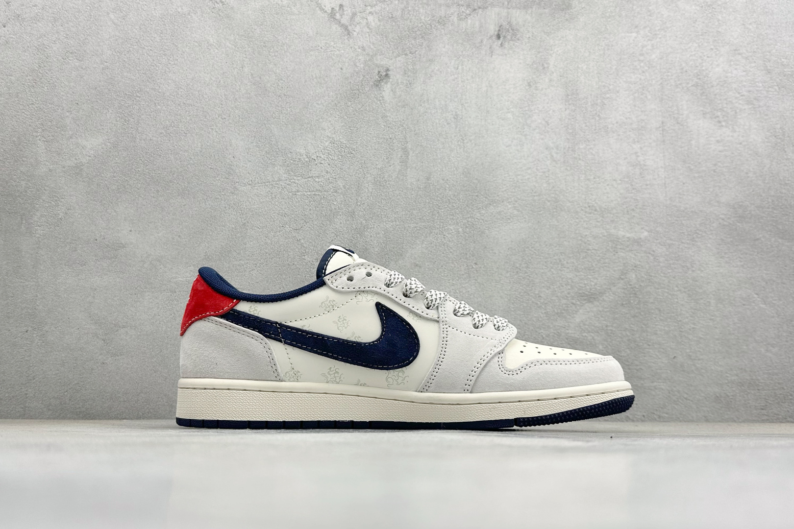 XC版Air Jordan 1 Low AJ1 乔1马年限定 高端定制 低帮复古篮球鞋 YX5066-414 XC版Air Jordan 1 Low AJ1 乔1马年限定 高端定制 低帮复古篮球鞋 YX5066-414
