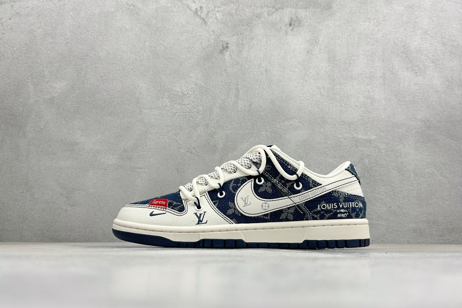XC版Nike SB Dunk Low 单宁牛仔老花 绑带 高端定制 低帮休闲板鞋 YX5066-397 XC版Nike SB Dunk Low 单宁牛仔老花 绑带 高端定制 低帮休闲板鞋 YX5066-397