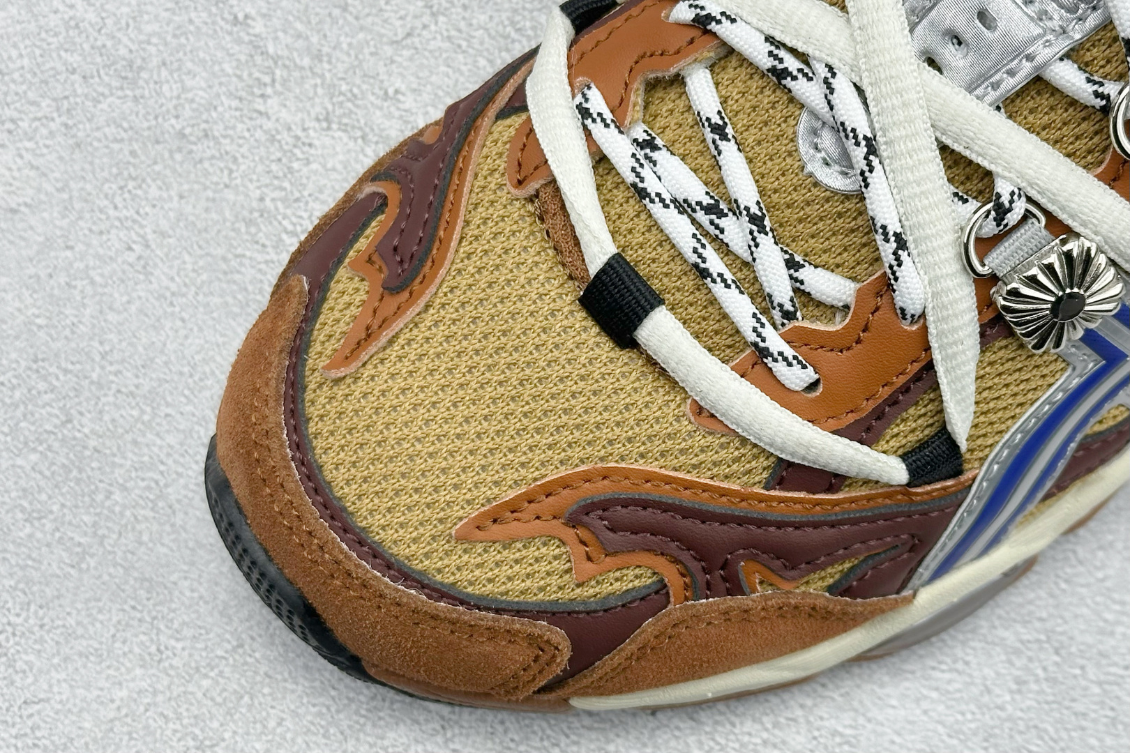 Asics Gel-Cumulus 16 亚瑟士复古透气休闲缓震耐磨跑步鞋 1203A838-200 Asics Gel-Cumulus 16 亚瑟士复古透气休闲缓震耐磨跑步鞋 1203A838-200