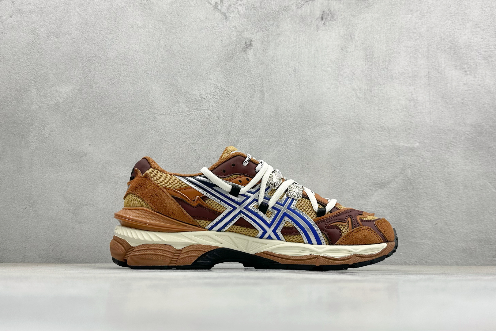 Asics Gel-Cumulus 16 亚瑟士复古透气休闲缓震耐磨跑步鞋 1203A838-200 Asics Gel-Cumulus 16 亚瑟士复古透气休闲缓震耐磨跑步鞋 1203A838-200