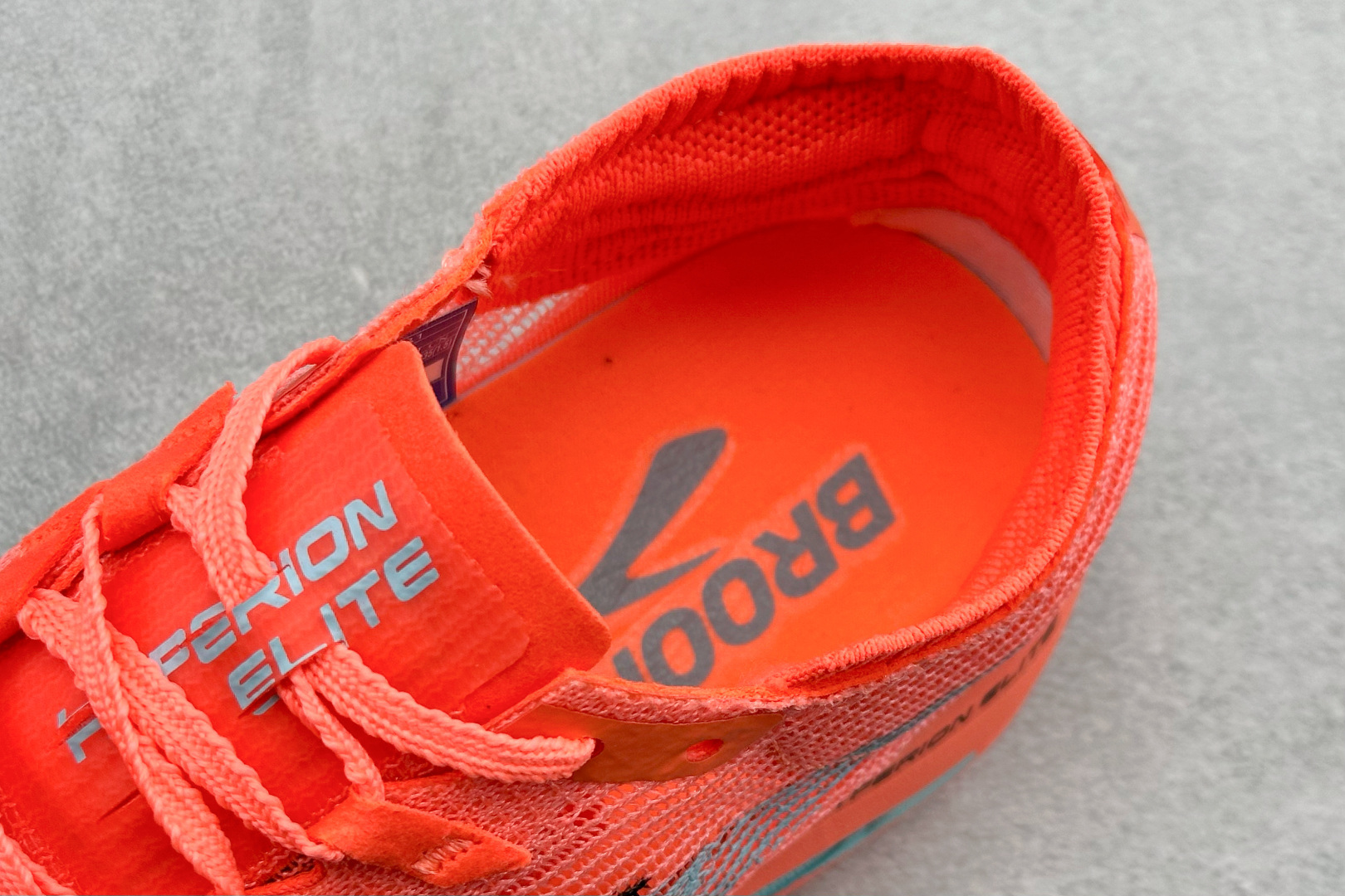 Brooks布鲁克斯 Hyperion EIite 5 网面耐磨透气休闲跑步鞋 100049-1D-681