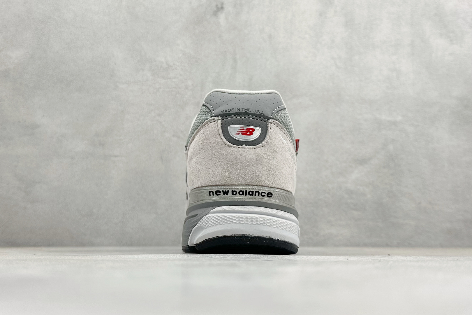 DS版New Balance 新百伦 990V4系列联名款复古休闲跑步鞋 M990VS4 DS版New Balance 新百伦 990V4系列联名款复古休闲跑步鞋 M990VS4