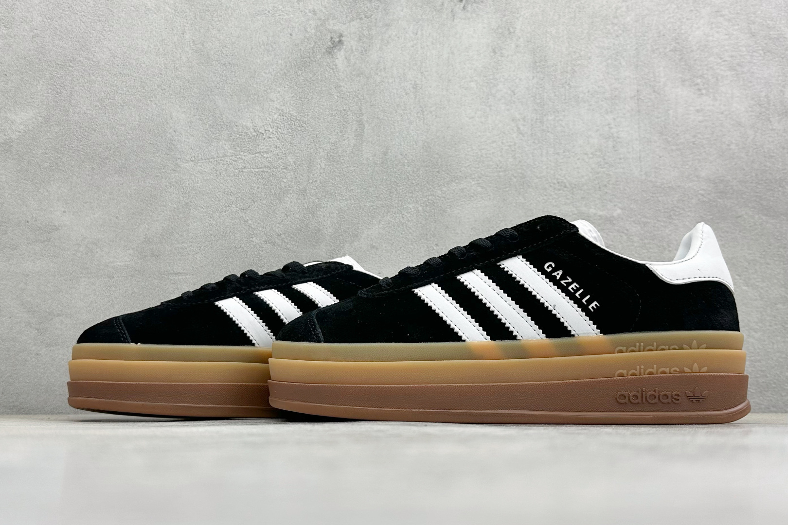 FX版Adidas Originals Gazelle Bold 三叶草厚底休闲防滑耐磨低帮板鞋 IE0876 FX版Adidas Originals Gazelle Bold 三叶草厚底休闲防滑耐磨低帮板鞋 IE0876