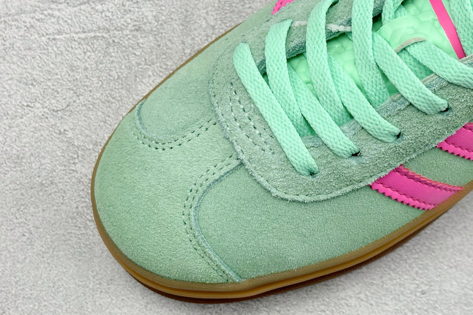 FX版Adidas Originals Gazelle Bold 三叶草厚底休闲防滑耐磨低帮板鞋 H06125 FX版Adidas Originals Gazelle Bold 三叶草厚底休闲防滑耐磨低帮板鞋 H06125