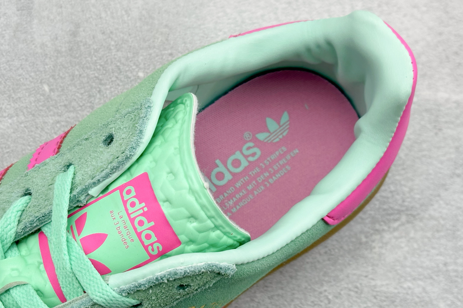 FX版Adidas Originals Gazelle Bold 三叶草厚底休闲防滑耐磨低帮板鞋 H06125 FX版Adidas Originals Gazelle Bold 三叶草厚底休闲防滑耐磨低帮板鞋 H06125