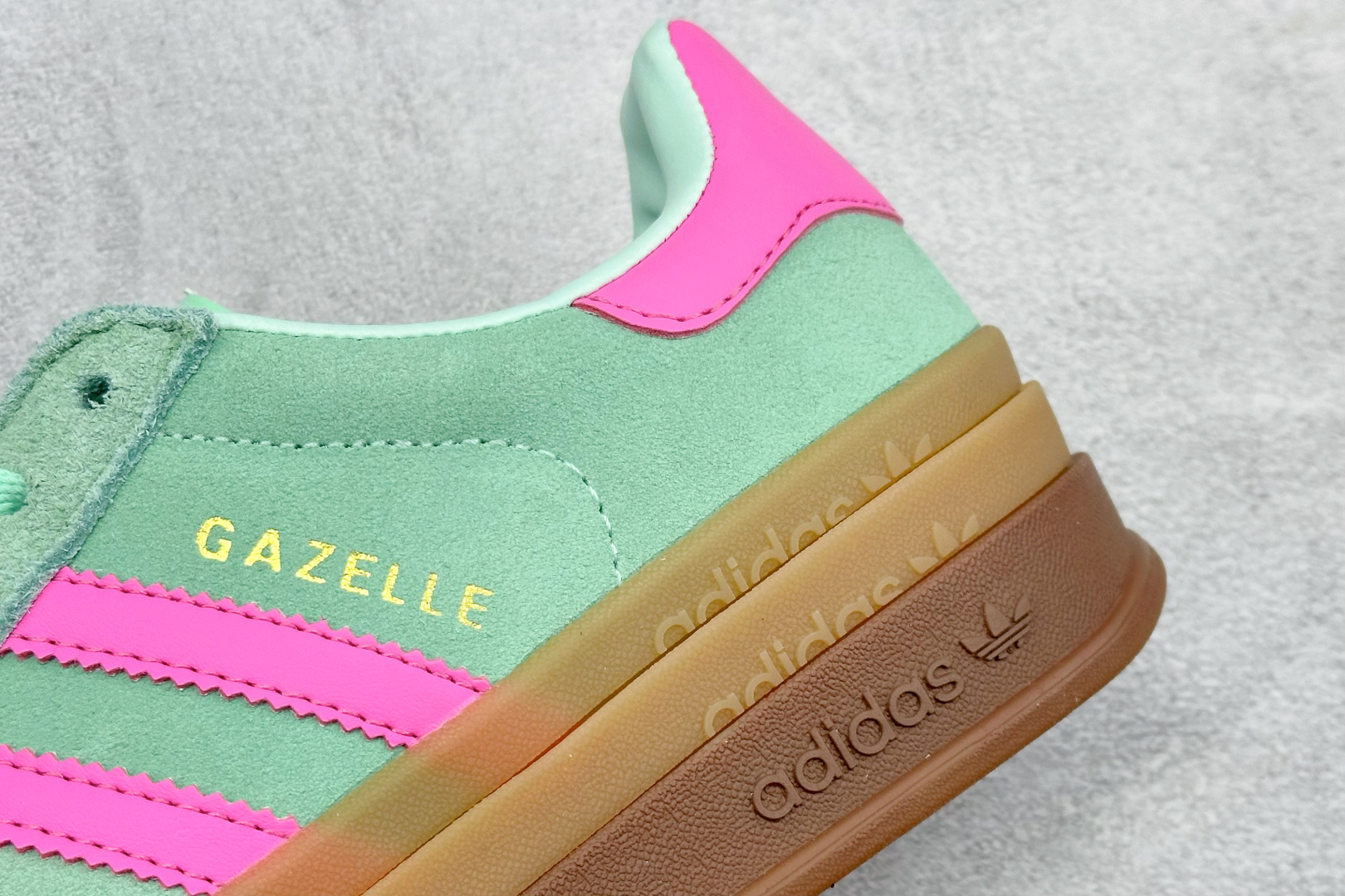 FX版Adidas Originals Gazelle Bold 三叶草厚底休闲防滑耐磨低帮板鞋 H06125 FX版Adidas Originals Gazelle Bold 三叶草厚底休闲防滑耐磨低帮板鞋 H06125