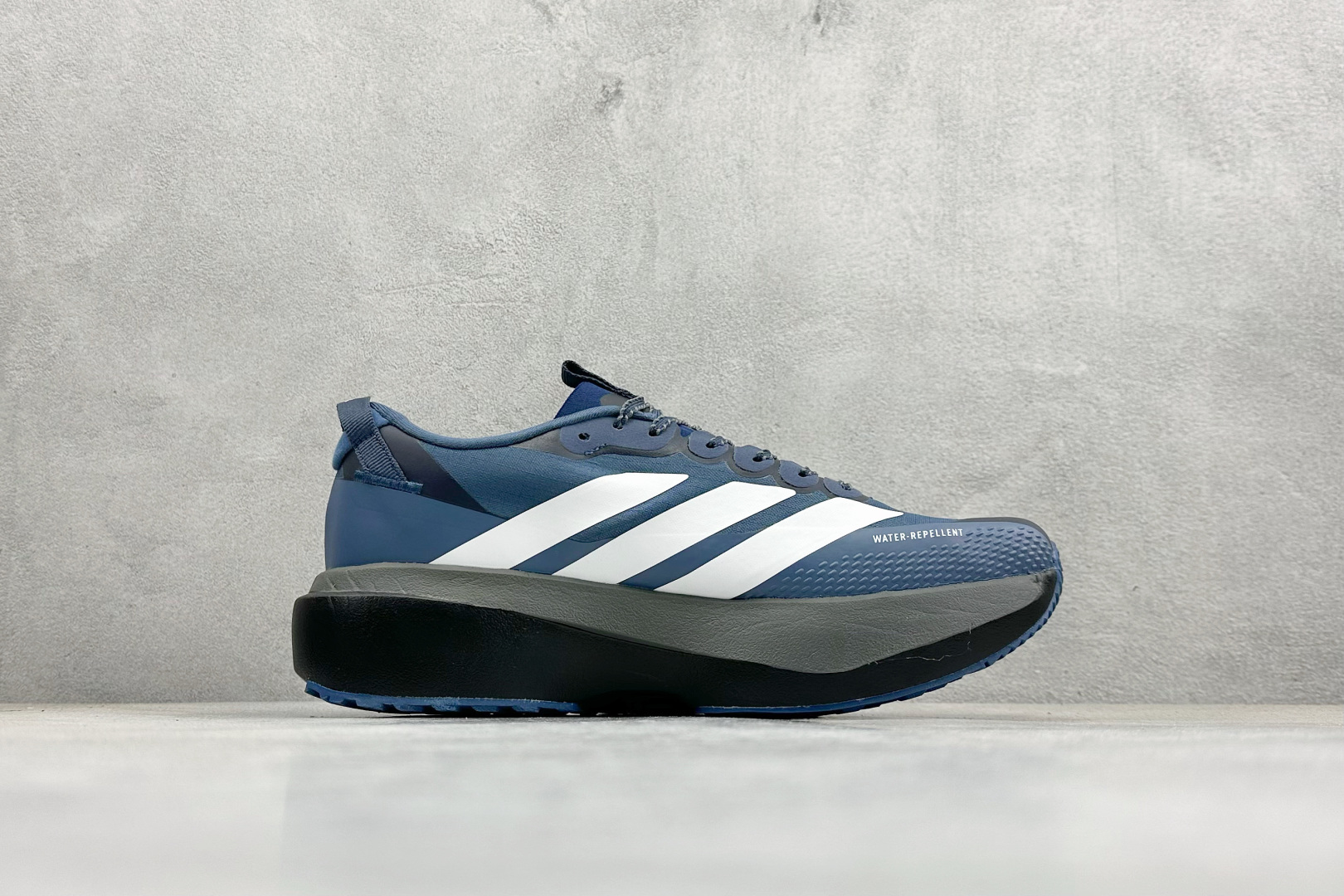 TY版AD ADIZERO EVO SL ATR 阿迪超轻透气缓震跑鞋 KK0355 TY版AD ADIZERO EVO SL ATR 阿迪超轻透气缓震跑鞋 KK0355