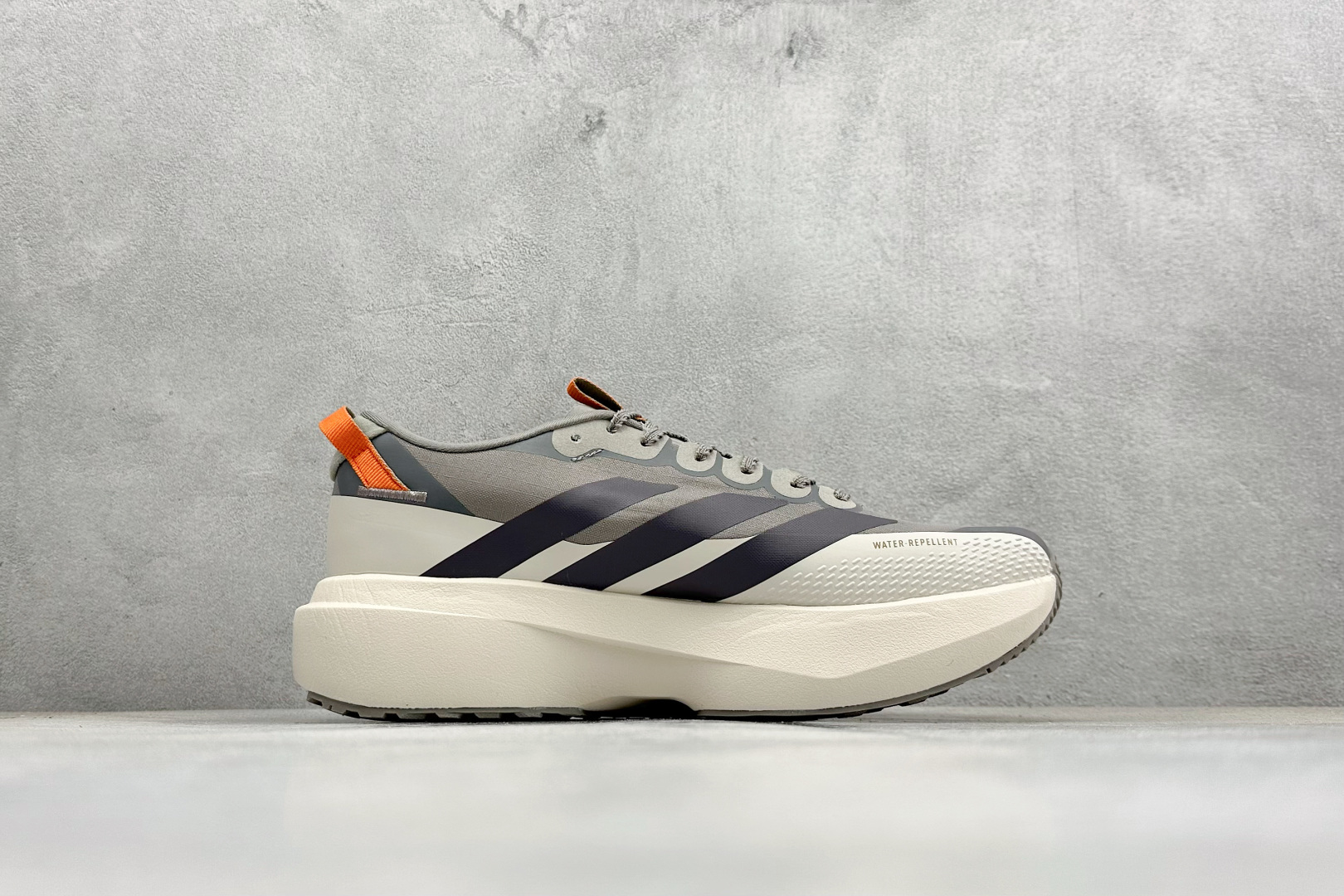 TY版AD ADIZERO EVO SL ATR 阿迪超轻透气缓震跑鞋 KK2720 TY版AD ADIZERO EVO SL ATR 阿迪超轻透气缓震跑鞋 KK2720
