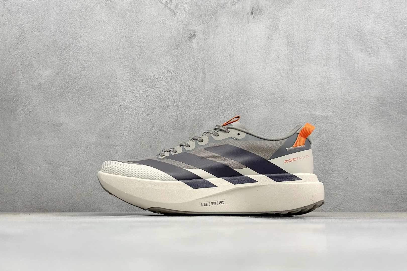 TY版AD ADIZERO EVO SL ATR 阿迪超轻透气缓震跑鞋 KK2720 TY版AD ADIZERO EVO SL ATR 阿迪超轻透气缓震跑鞋 KK2720