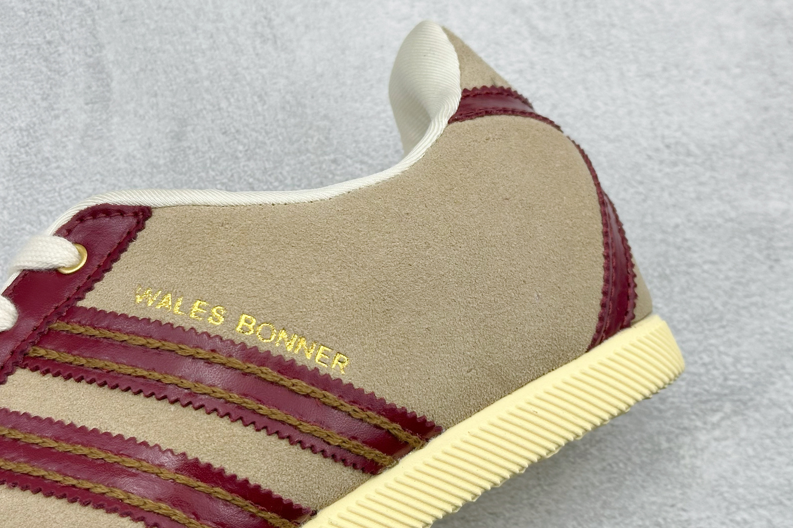 DS版Wales Bonner x adidas originals JAPAN 复古绒面皮革防滑耐磨轻便低帮休闲跑步鞋 GY5750 DS版Wales Bonner x adidas originals JAPAN 复古绒面皮革防滑耐磨轻便低帮休闲跑步鞋 GY5750