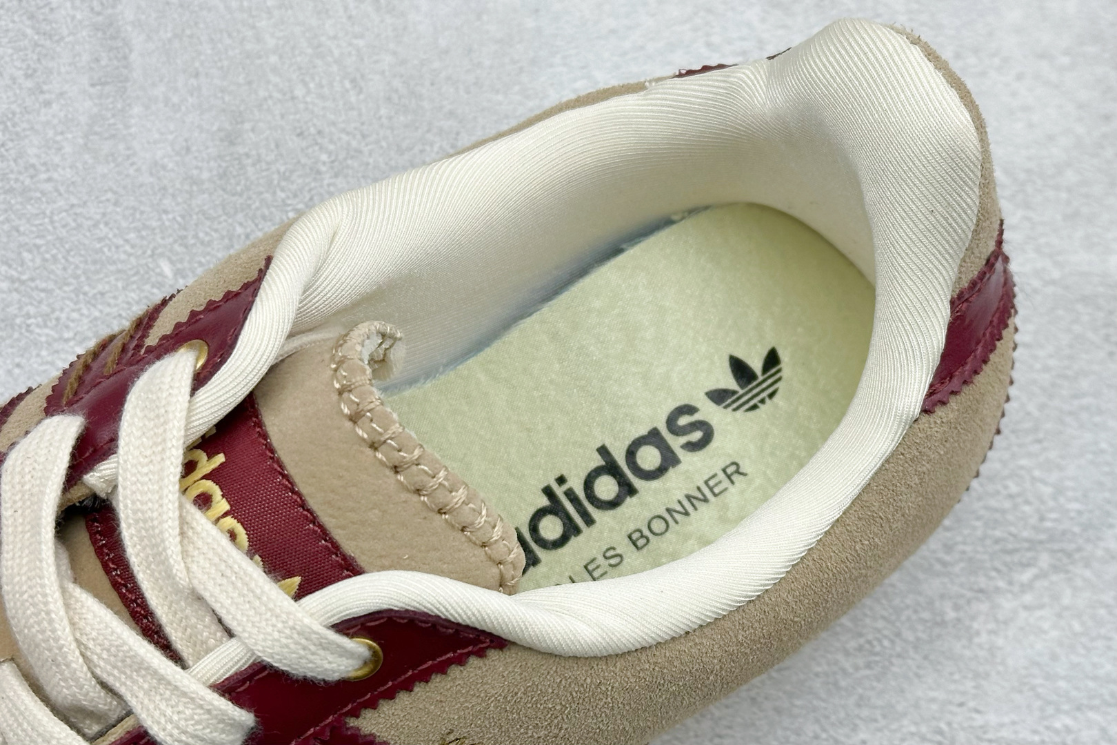 DS版Wales Bonner x adidas originals JAPAN 复古绒面皮革防滑耐磨轻便低帮休闲跑步鞋 GY5750 DS版Wales Bonner x adidas originals JAPAN 复古绒面皮革防滑耐磨轻便低帮休闲跑步鞋 GY5750