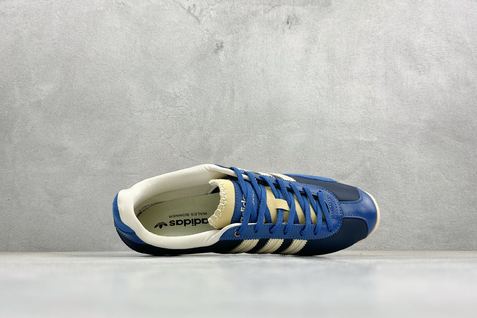 DS版Wales Bonner x adidas originals JAPAN 复古绒面皮革防滑耐磨轻便低帮休闲跑步鞋 GZ3964 DS版Wales Bonner x adidas originals JAPAN 复古绒面皮革防滑耐磨轻便低帮休闲跑步鞋 GZ3964