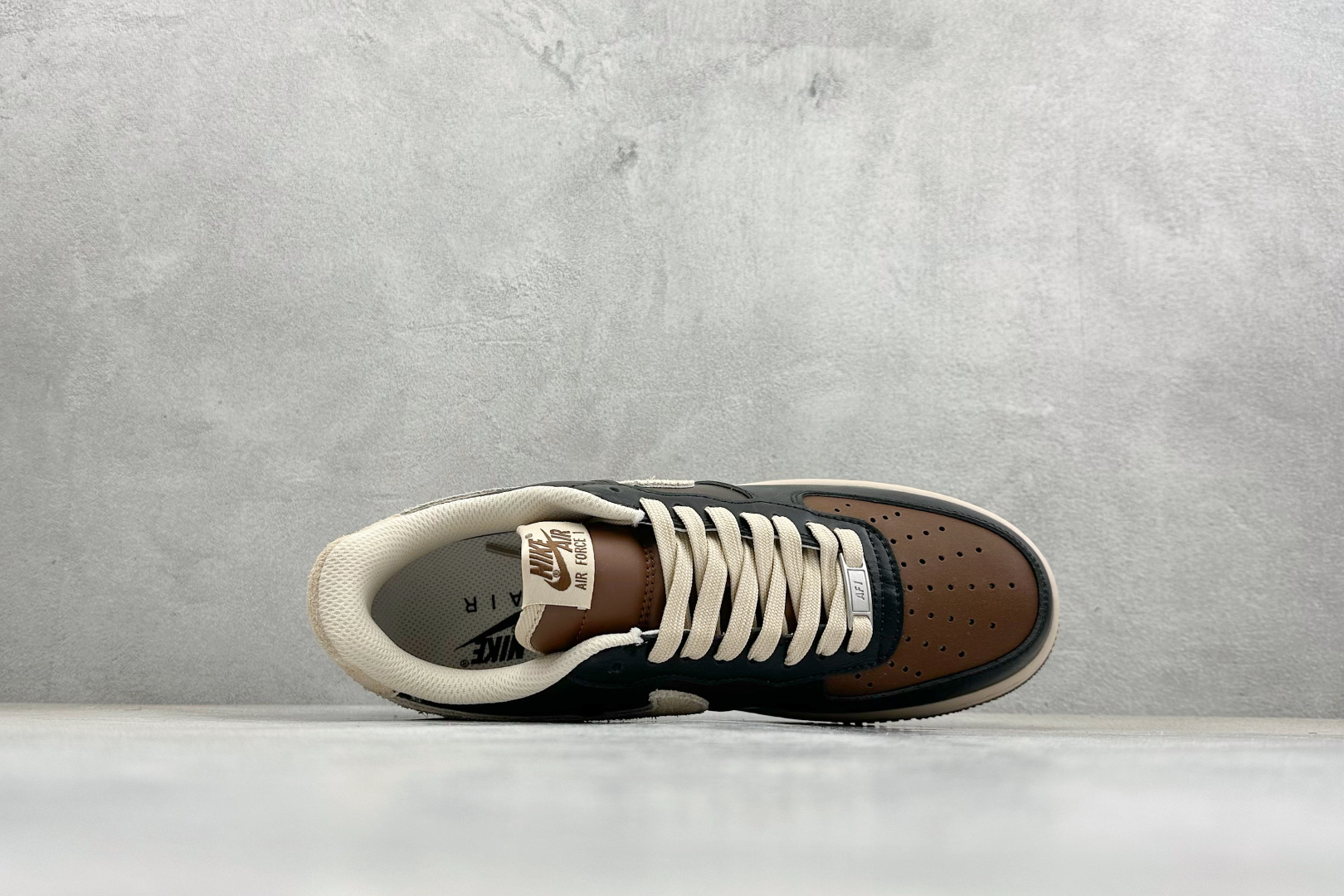 SC版Nike Air Force 1'07 Low 黑灰白 空军一号低帮休闲板鞋 CJ9179-200 SC版Nike Air Force 1'07 Low 黑灰白 空军一号低帮休闲板鞋 CJ9179-200
