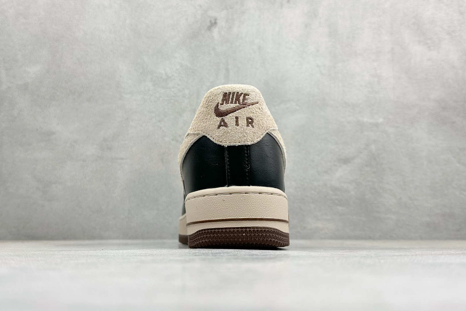 SC版Nike Air Force 1'07 Low 黑灰白 空军一号低帮休闲板鞋 CJ9179-200 SC版Nike Air Force 1'07 Low 黑灰白 空军一号低帮休闲板鞋 CJ9179-200