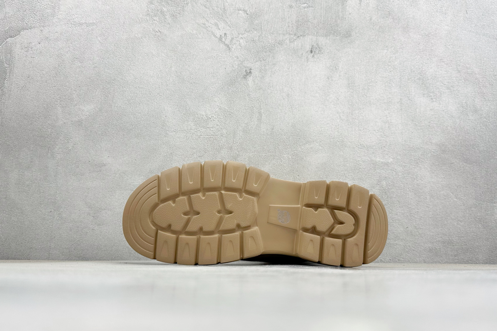 Timberland添柏岚/天伯伦 秋冬新品 TB10037-High Quatity Cheap Brand wholesale wholesaler seller Clothes Bags handbags Sneakers Top Fashion Clothing Shoes from China Factory Chinese suppliers best Quality Beautiful Price Timberland添柏岚/天伯伦 秋冬新品 TB10037