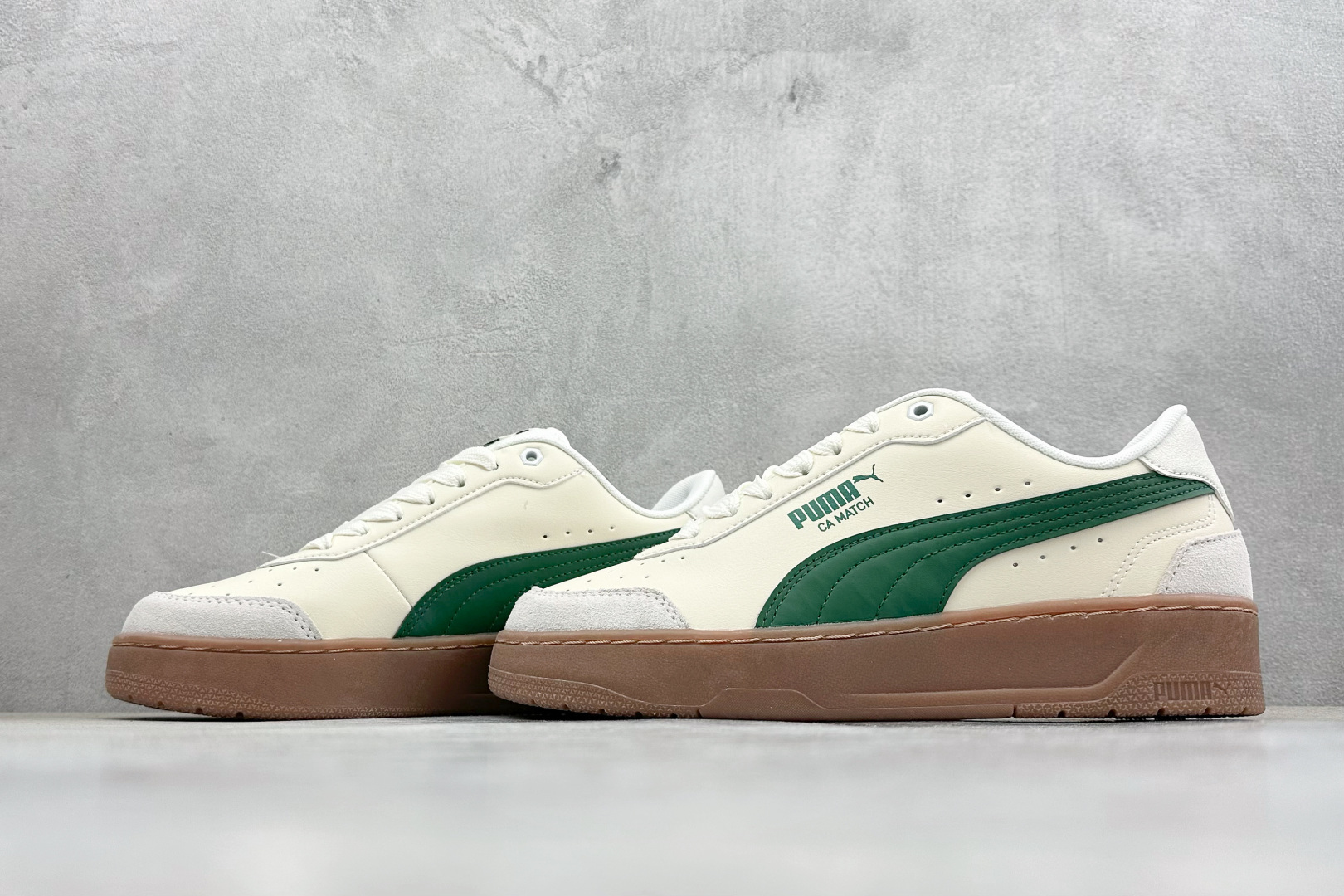 PUMA彪马 CA Match Court 休闲经典简约复古 低帮板鞋 308621-09-High Quatity Cheap Brand wholesale wholesaler seller Clothes Bags handbags Sneakers Top Fashion Clothing Shoes from China Factory Chinese suppliers best Quality Beautiful Price PUMA彪马 CA Match Court 休闲经典简约复古 低帮板鞋 308621-09