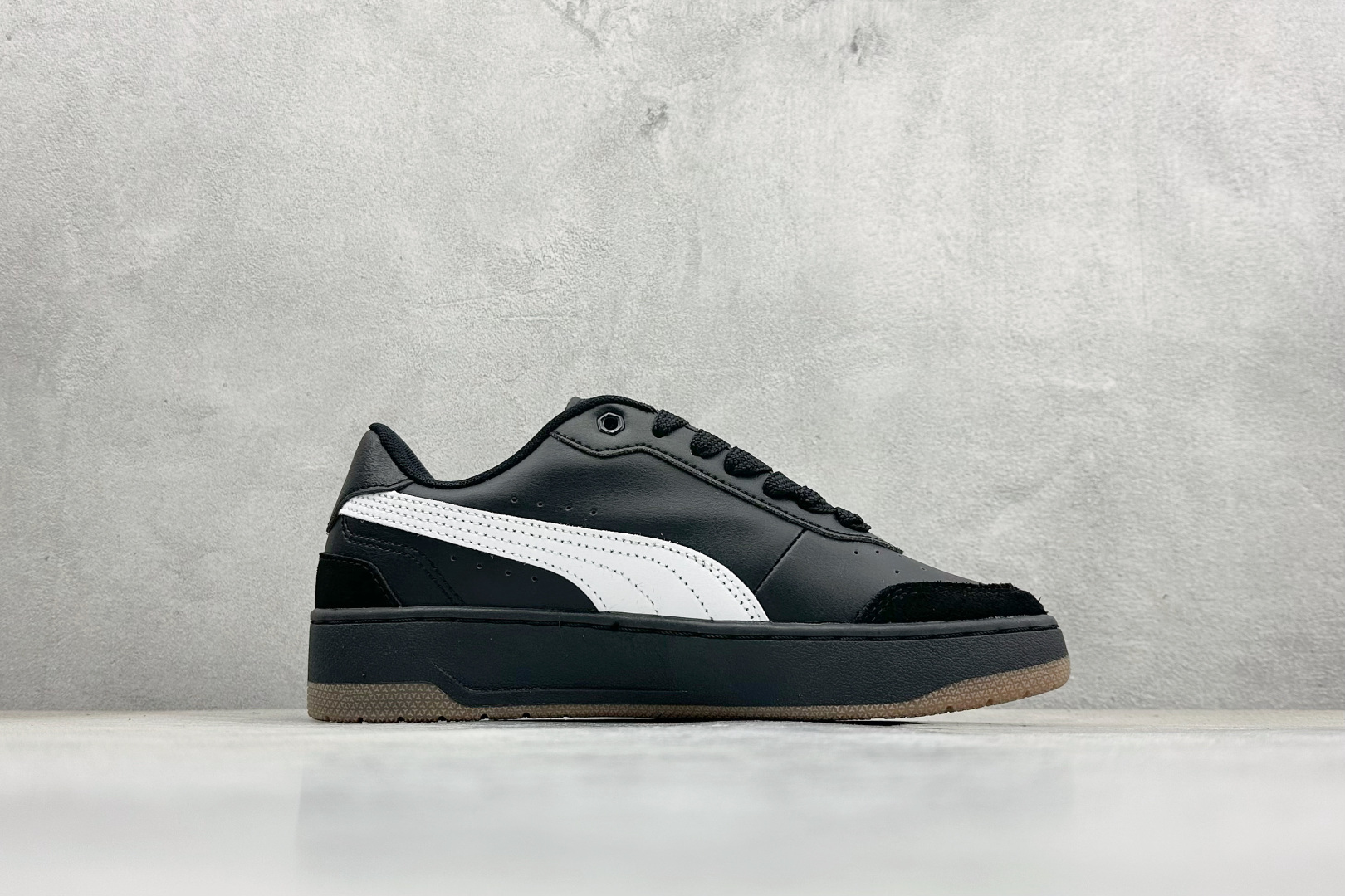 PUMA彪马 CA Match Court 休闲经典简约复古 低帮板鞋 308621-08-High Quatity Cheap Brand wholesale wholesaler seller Clothes Bags handbags Sneakers Top Fashion Clothing Shoes from China Factory Chinese suppliers best Quality Beautiful Price PUMA彪马 CA Match Court 休闲经典简约复古 低帮板鞋 308621-08