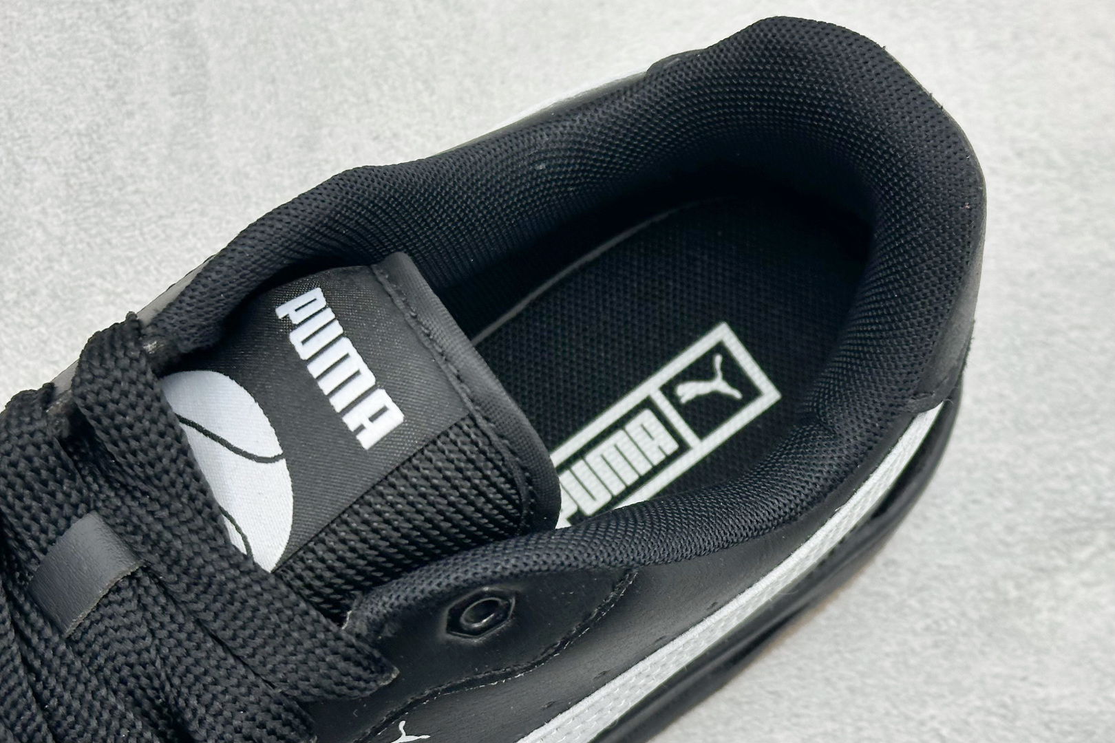 PUMA彪马 CA Match Court 休闲经典简约复古 低帮板鞋 308621-08-High Quatity Cheap Brand wholesale wholesaler seller Clothes Bags handbags Sneakers Top Fashion Clothing Shoes from China Factory Chinese suppliers best Quality Beautiful Price PUMA彪马 CA Match Court 休闲经典简约复古 低帮板鞋 308621-08