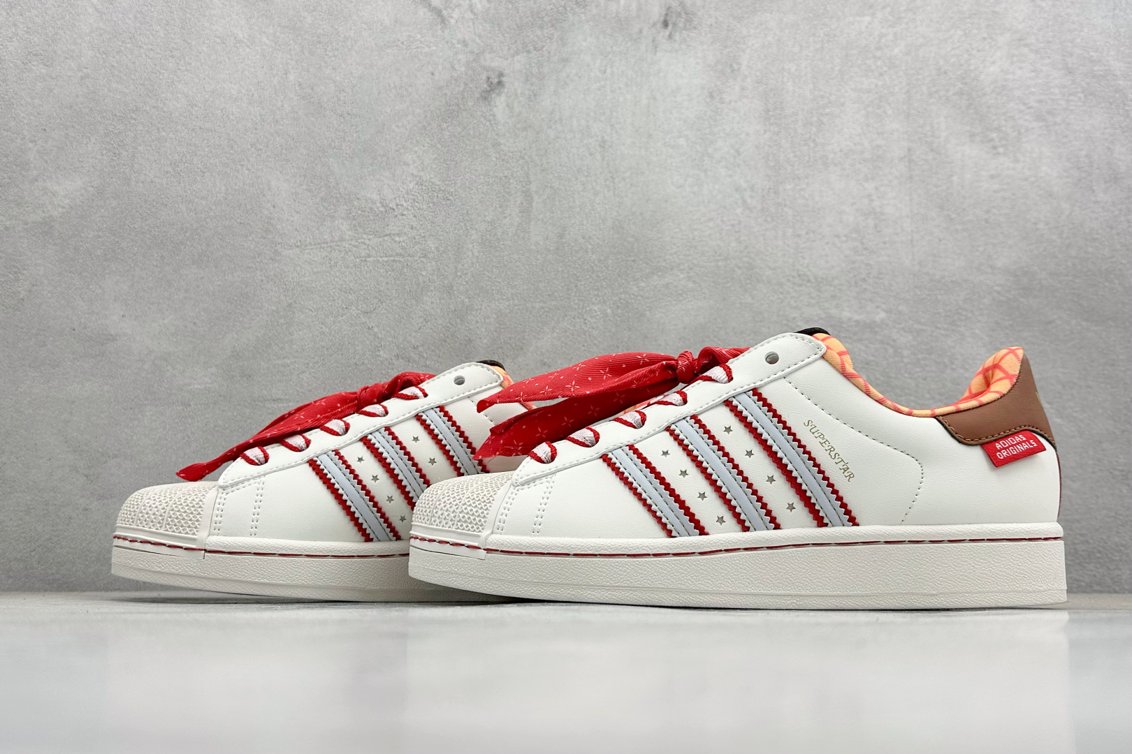 Adidas Originals Superstar II贝壳头系列 阿迪达斯 三叶草低帮经典百搭休闲运动板鞋 KK4472 Adidas Originals Superstar II贝壳头系列 阿迪达斯 三叶草低帮经典百搭休闲运动板鞋 KK4472