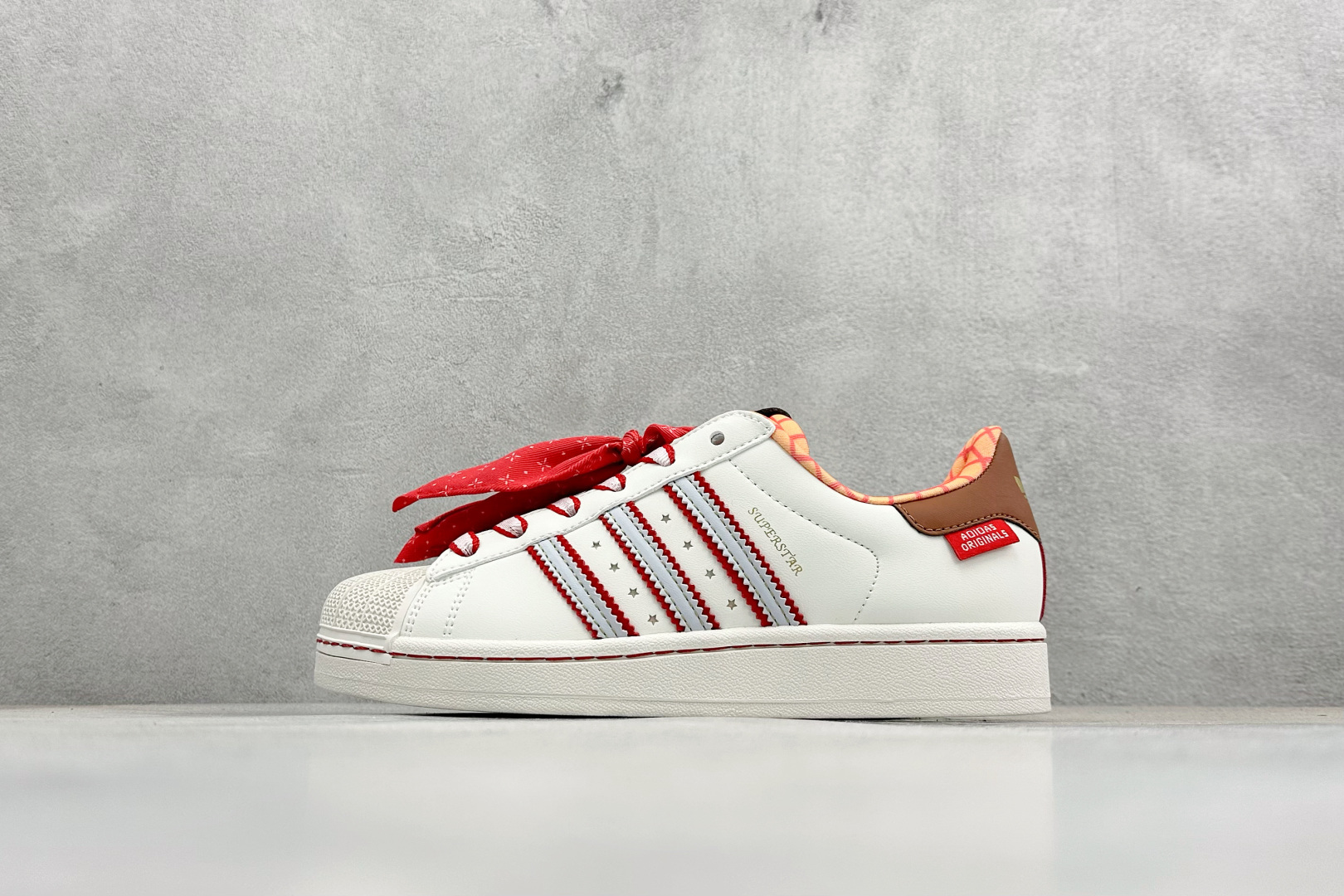 Adidas Originals Superstar II贝壳头系列 阿迪达斯 三叶草低帮经典百搭休闲运动板鞋 KK4472 Adidas Originals Superstar II贝壳头系列 阿迪达斯 三叶草低帮经典百搭休闲运动板鞋 KK4472