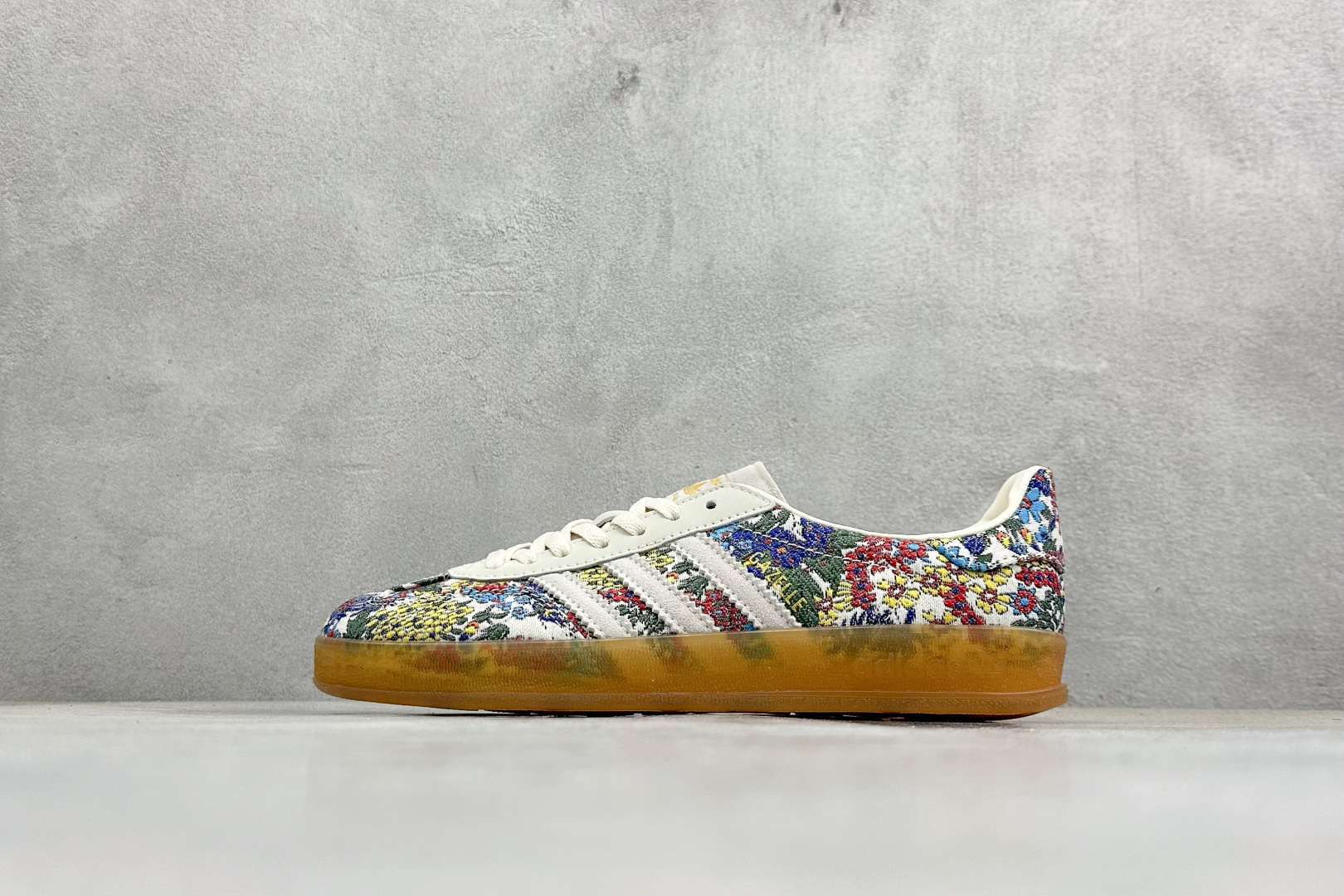 Adidas Originals Gazelle Indoor 三叶草复古休闲防滑耐磨低帮板鞋 JP5309 Adidas Originals Gazelle Indoor 三叶草复古休闲防滑耐磨低帮板鞋 JP5309