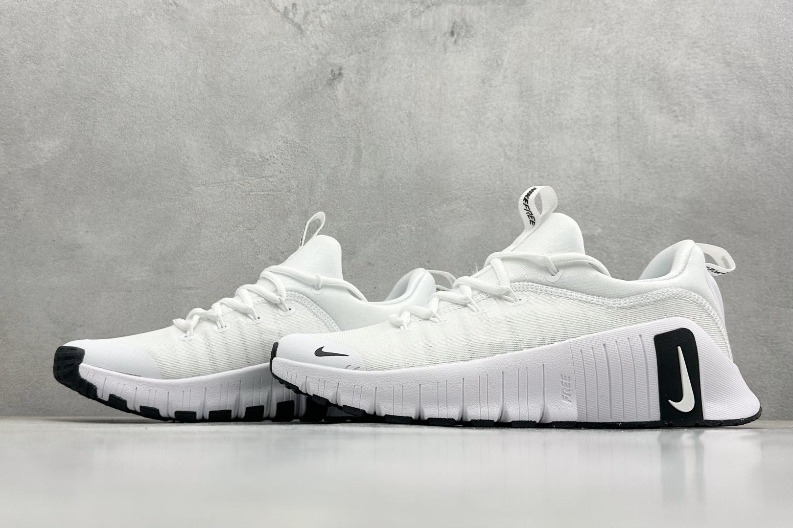 Nike Free Metcon 6 轻盈舒适减震防滑耐磨 低帮跑步鞋 FJ7127-101