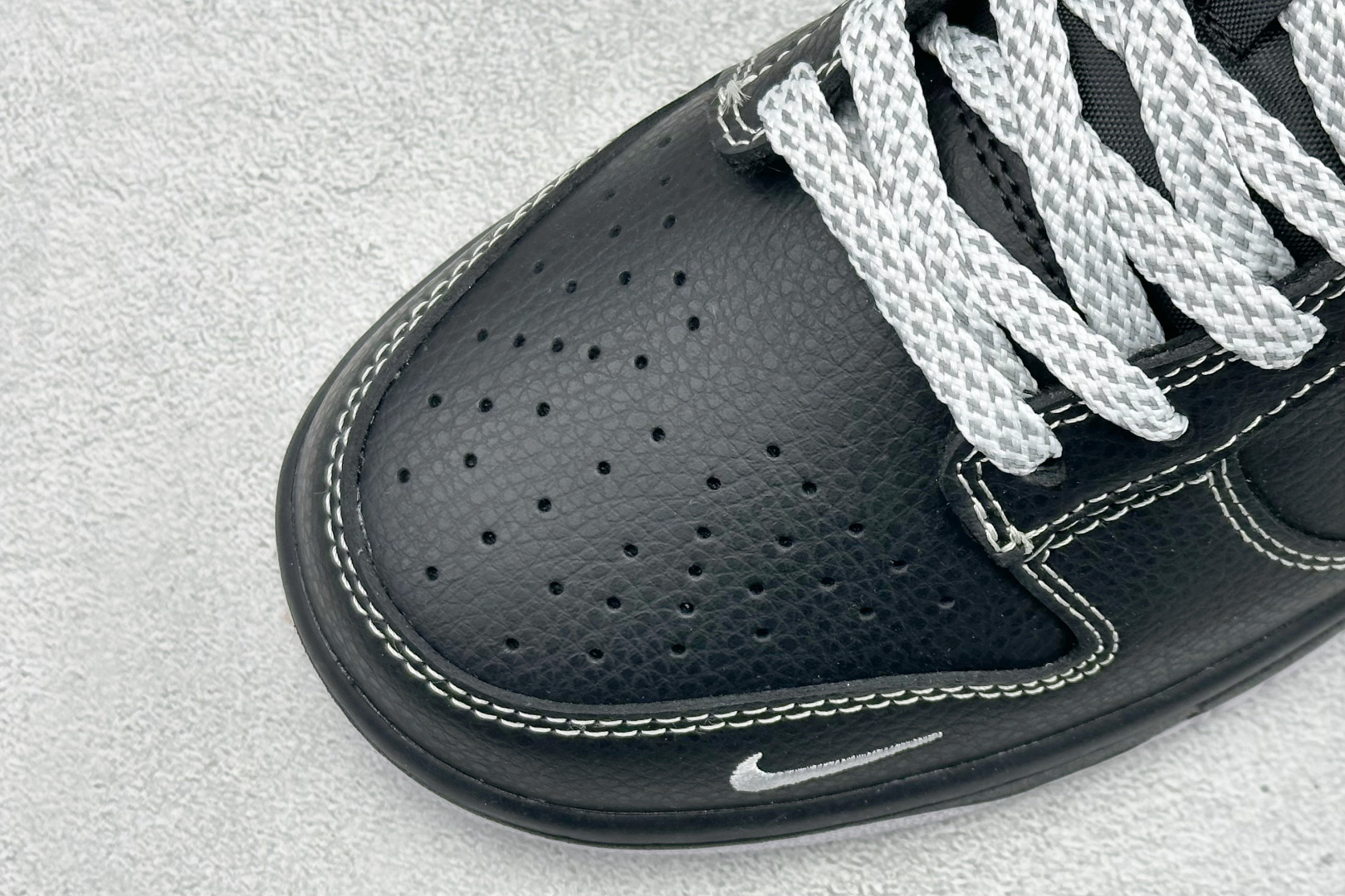 SB Dunk Low 街头潮魂炸场!这双Stussy斯图西联名Dunk直接封神 MN1688-111 SB Dunk Low 街头潮魂炸场!这双Stussy斯图西联名Dunk直接封神 MN1688-111