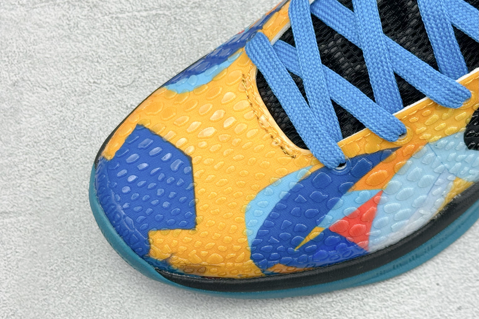 Nike Zoom Kobe VI 马年限定 CNY新年款 耐克 科比6代系列 低帮复刻实战运动低帮文化篮球鞋 CW2190-010 Nike Zoom Kobe VI 马年限定 CNY新年款 耐克 科比6代系列 低帮复刻实战运动低帮文化篮球鞋 CW2190-010