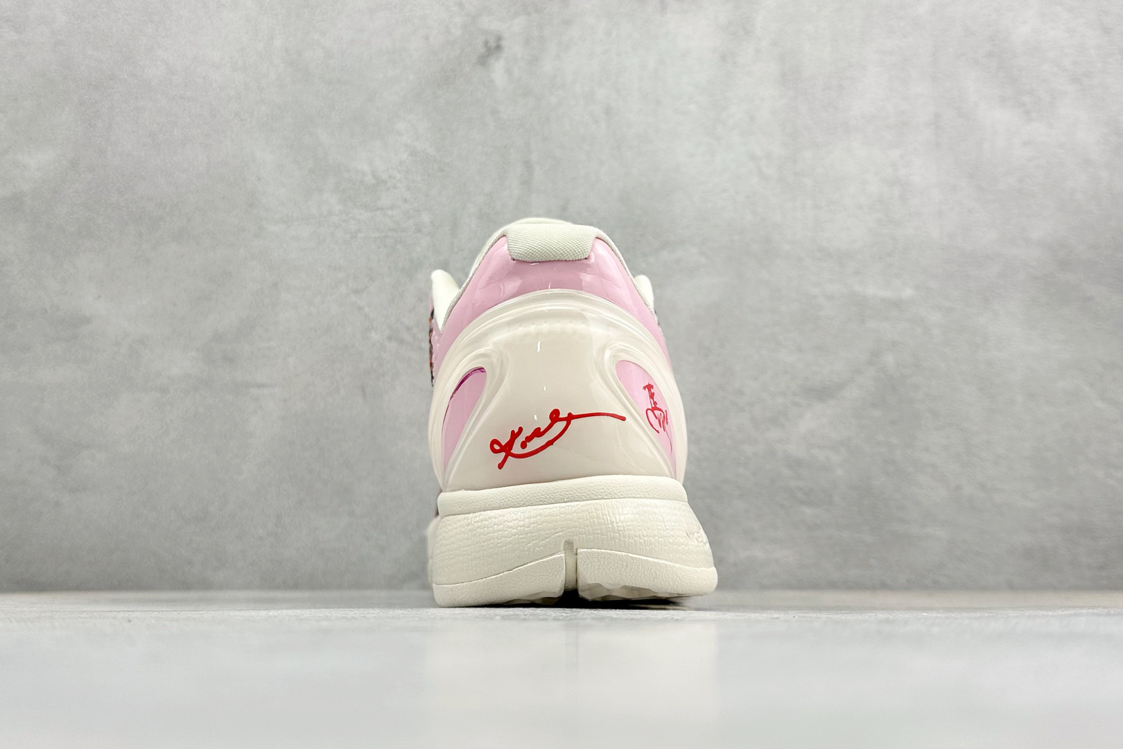 Nike Zoom Kobe VI 马年限定 CNY新年款 耐克 科比6代系列 低帮复刻实战运动低帮文化篮球鞋 CW2190-018 Nike Zoom Kobe VI 马年限定 CNY新年款 耐克 科比6代系列 低帮复刻实战运动低帮文化篮球鞋 CW2190-018